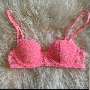 Hollister Gilly Hicks bra